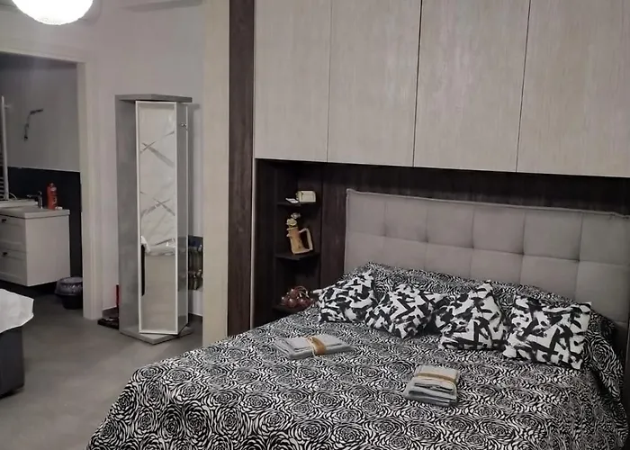 בית נופש La Casa Di Vittoria Al Pigneto